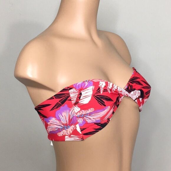 New. Volcom red tropical print twist front bikini top. - Picture 3 of 6